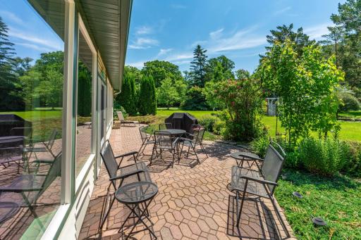 1043 Woodland Loop, Fergus Falls, MN 56537