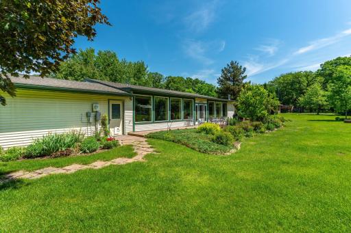 1043 Woodland Loop, Fergus Falls, MN 56537