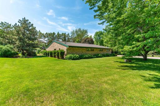 1043 Woodland Loop, Fergus Falls, MN 56537
