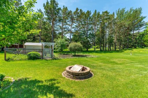 1043 Woodland Loop, Fergus Falls, MN 56537