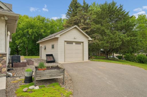 1118 25th Street NW, Buffalo, MN 55313