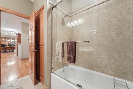 1118 25th Street NW, Buffalo, MN 55313