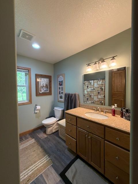 Main Floor Bathroom.jpeg