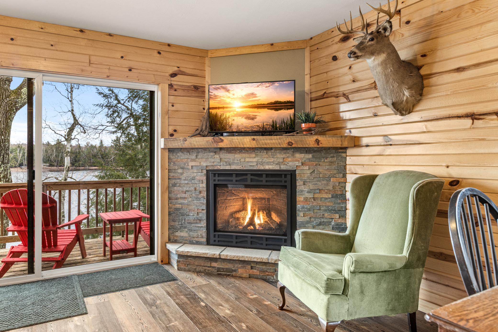 10562 Forest Cir Dr (19).jpg