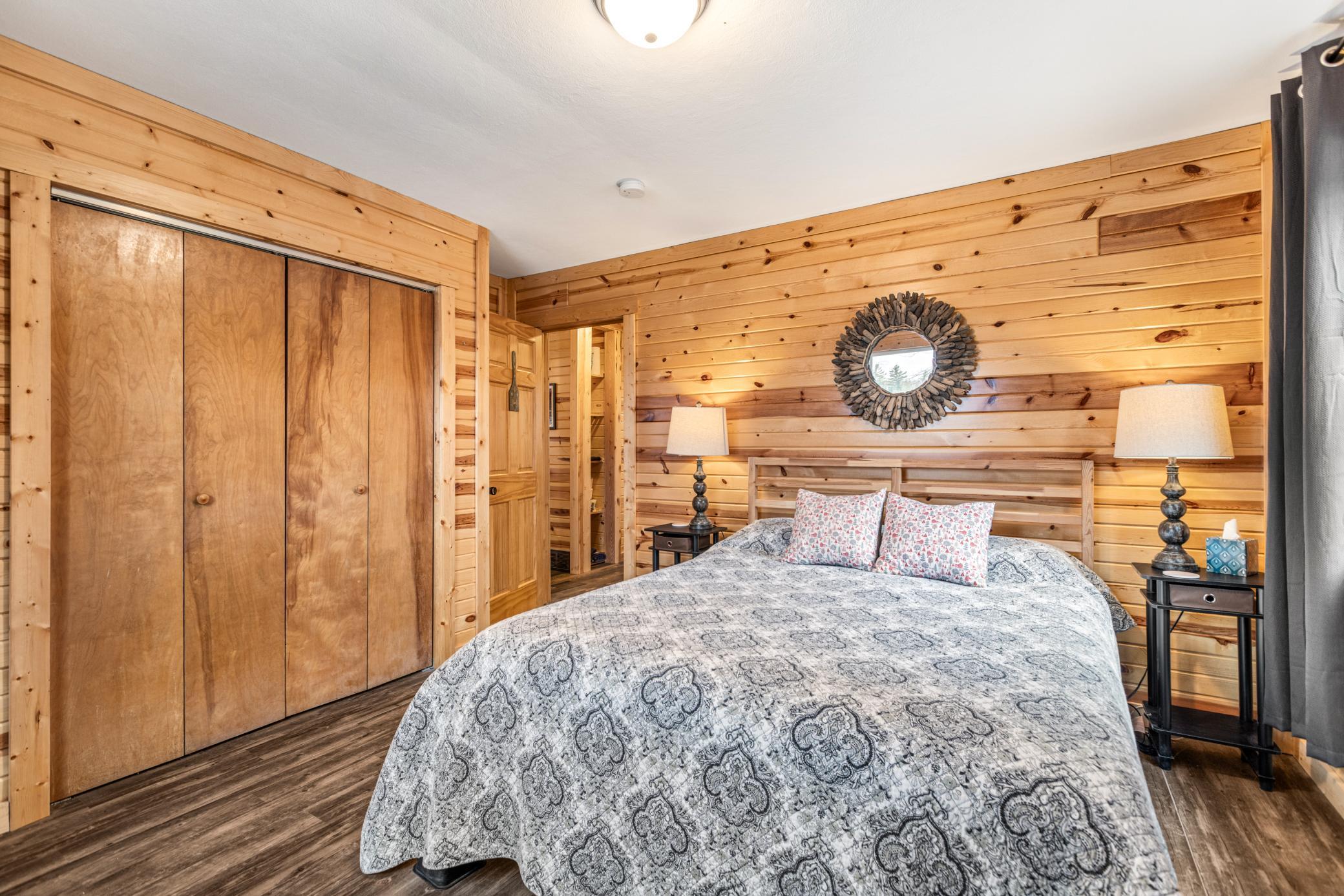 10562 Forest Cir Dr (25).jpg
