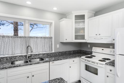 504 Madison Avenue, Duluth, MN 55811