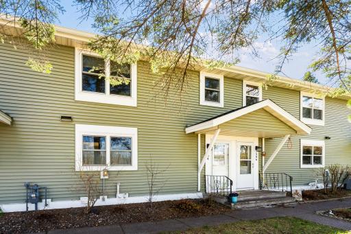 504 Madison Avenue, Duluth, MN 55811