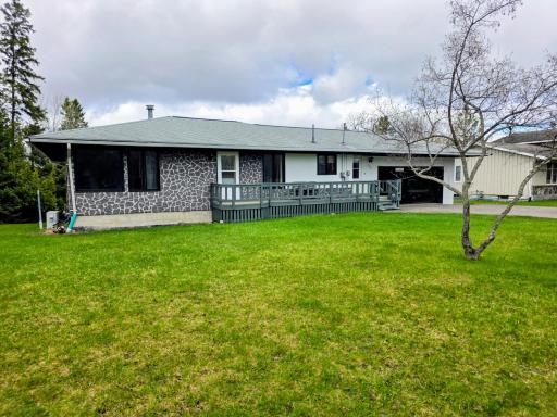 Welcome to 120 Shorewood Drive!