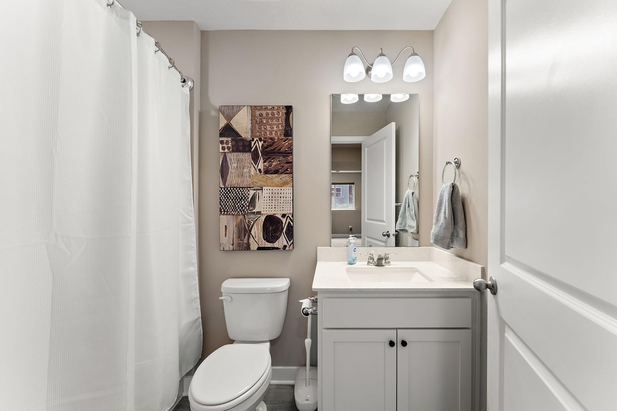 Lower Level Full Bath