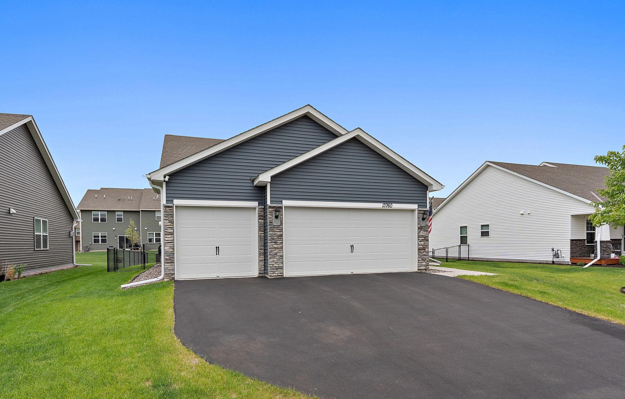 3-Car Garage