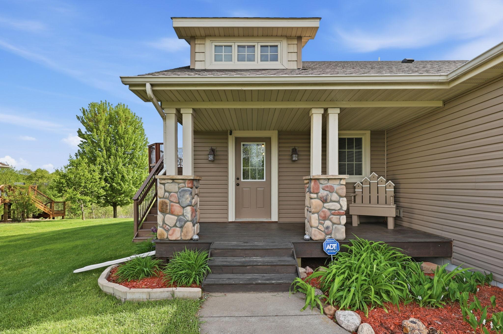 2 Welcoming Front Porch.jpg