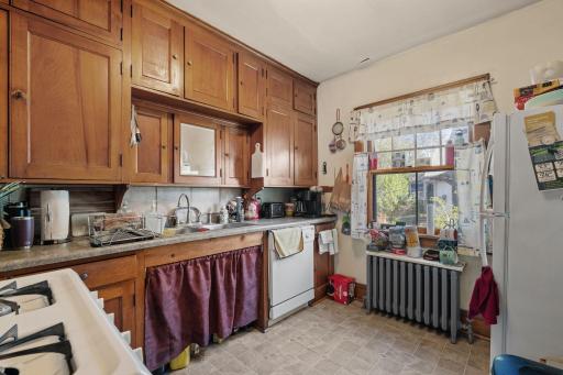 3832 20th Avenue S, Minneapolis, MN 55407