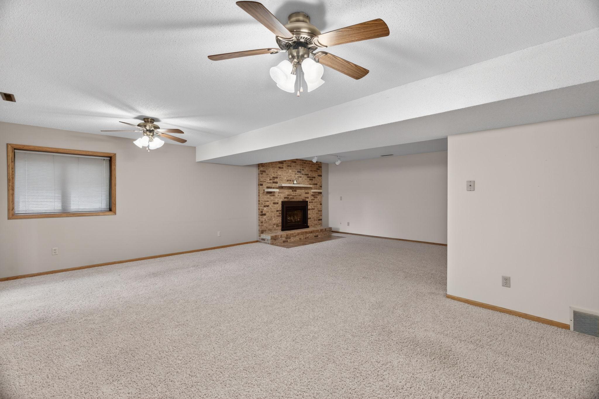 28-web-or-mls-_NEW7255.jpg