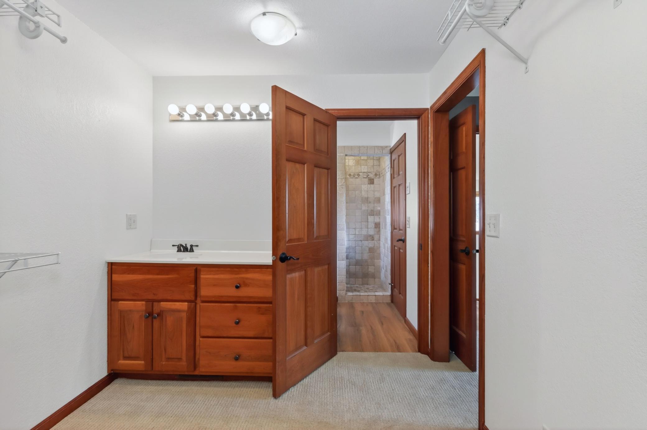Walk in Closet