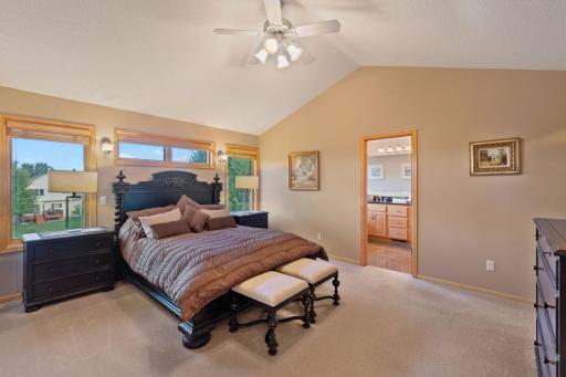 15335 Big Horn Pass NW, Prior Lake, MN 55372