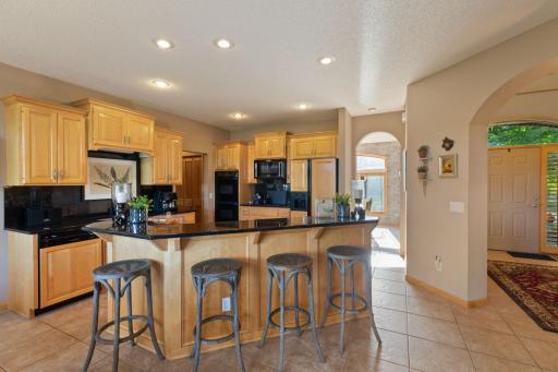 15335 Big Horn Pass NW, Prior Lake, MN 55372