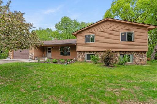 12-web-or-mls-7636 Aladdin Ave NW-301.jpg