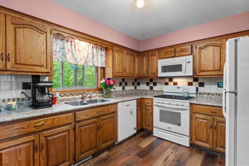 21-web-or-mls-7636 Aladdin Ave NW-183.jpg