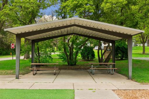 730 Lanewood Lane N, Minneapolis, MN 55447