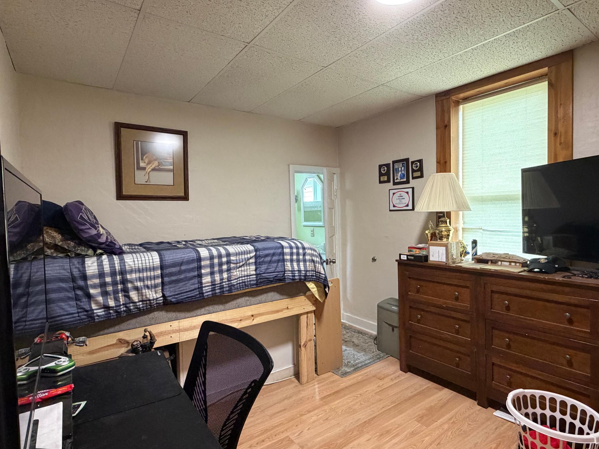 Unit 1 bedroom