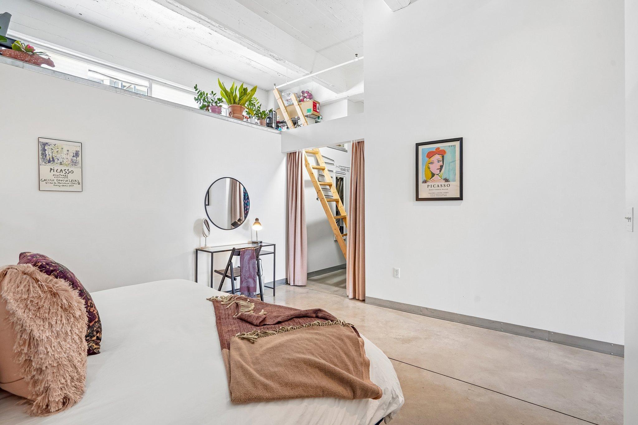 9-web-or-mls-Washington Ave 501-S1405-013.jpg