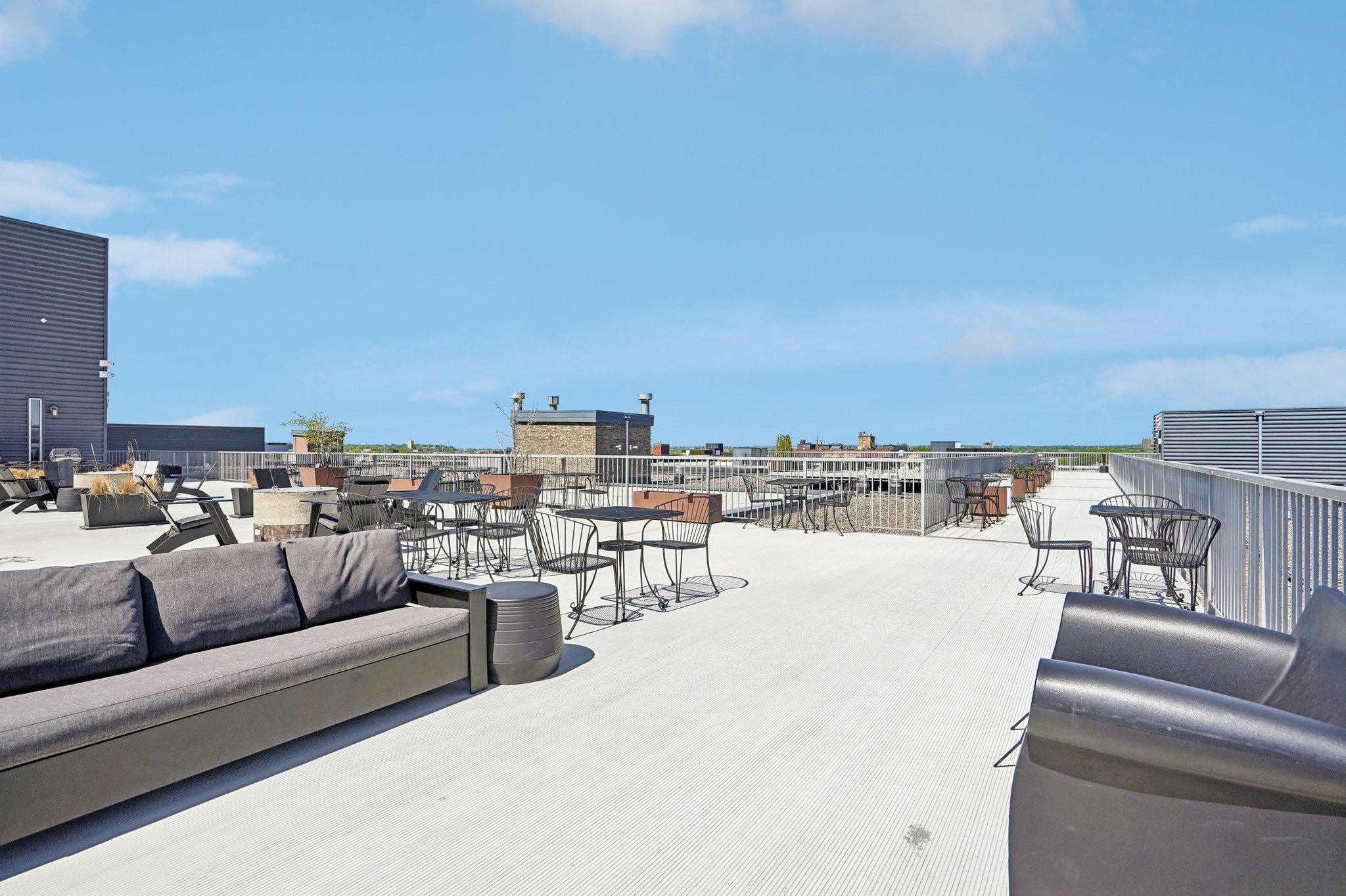 22-web-or-mls-Washington Ave 501-1405-913.jpg