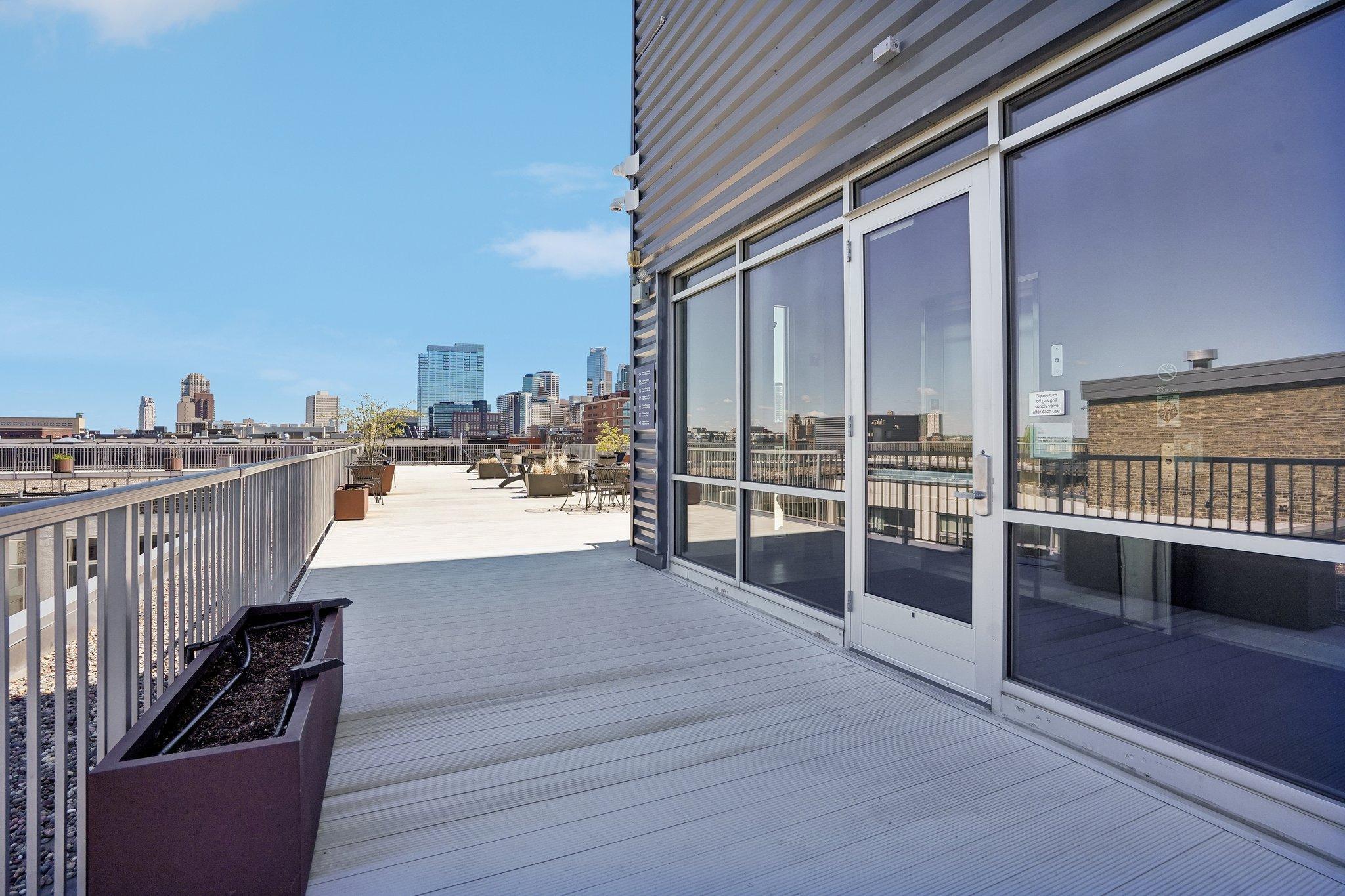 18-web-or-mls-Washington Ave 501-1405-908.jpg