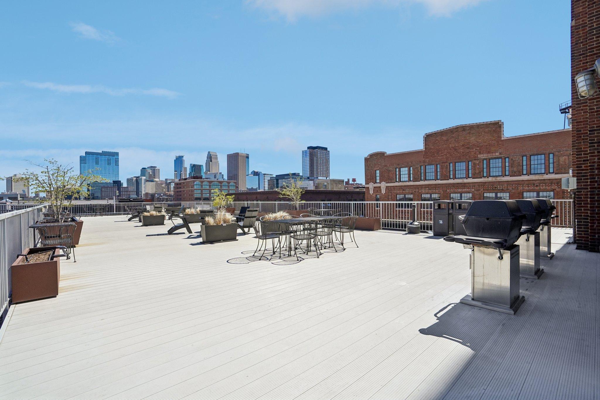 19-web-or-mls-Washington Ave 501-1405-909.jpg