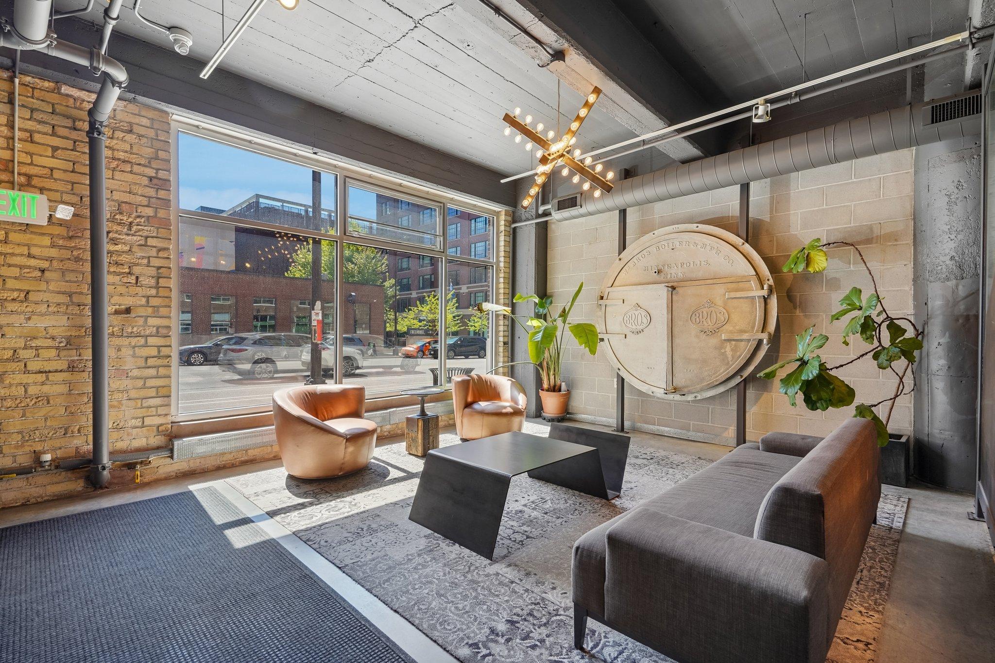 14-web-or-mls-Washington Ave 501-1405-904.jpg