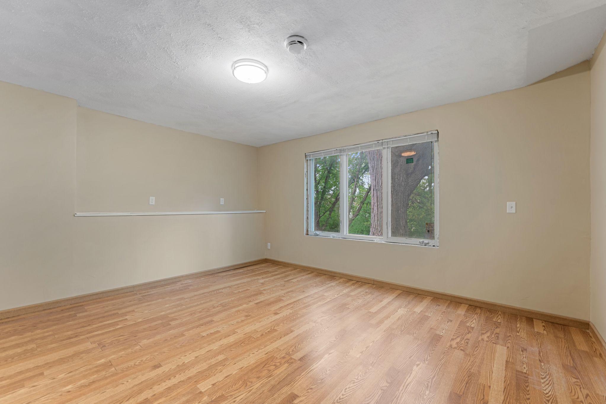 LL Bedroom