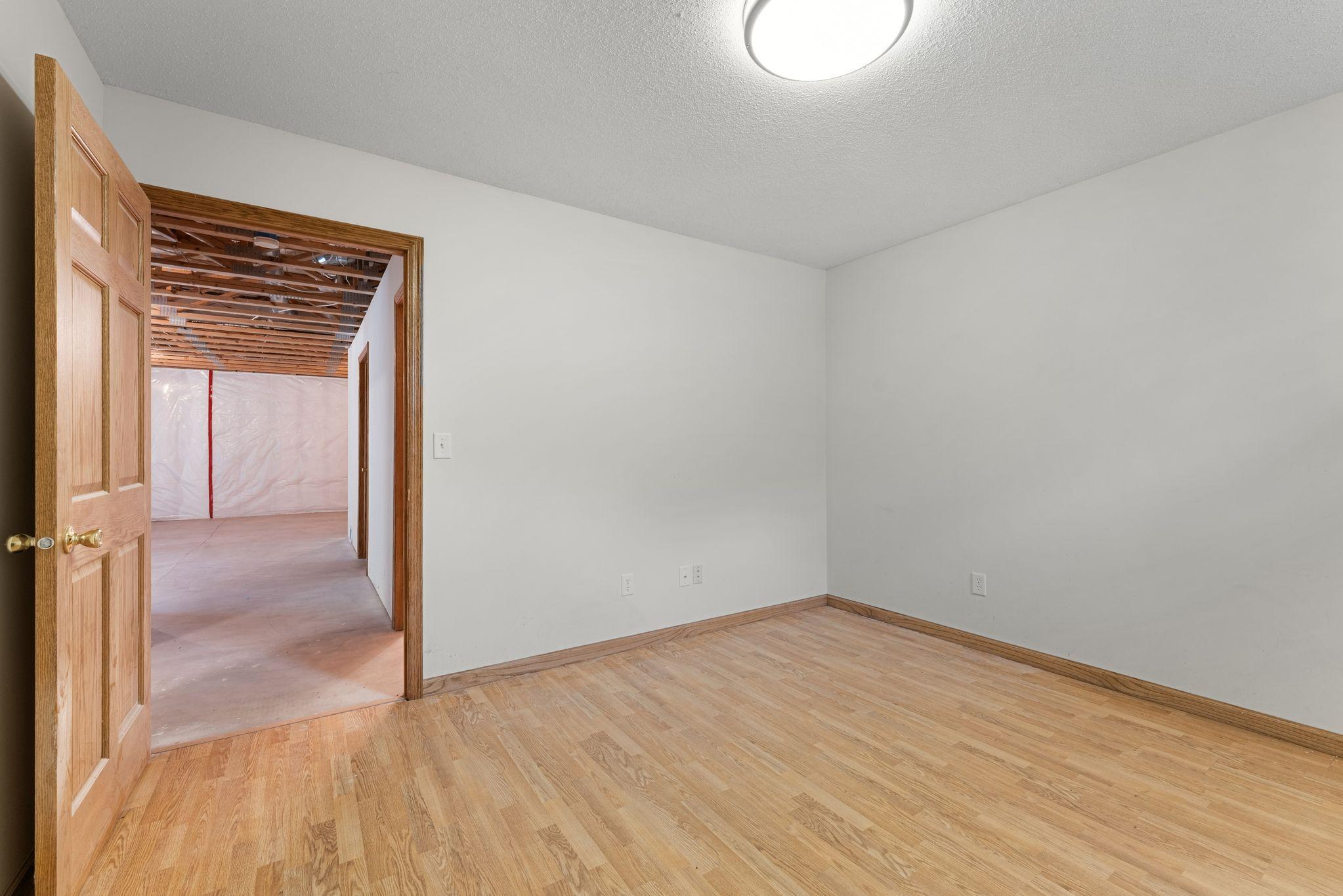 LL Office
