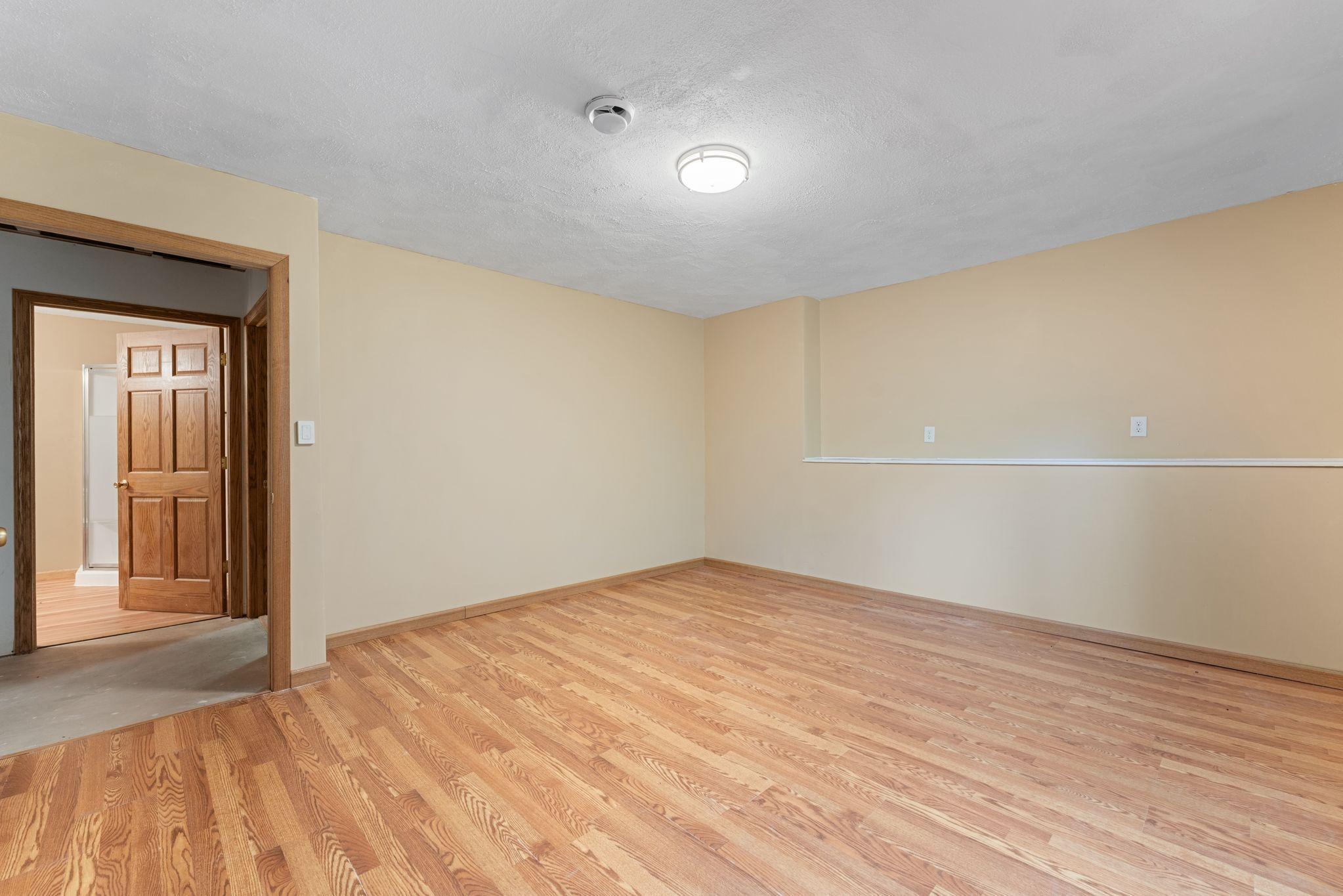 LL Bedroom