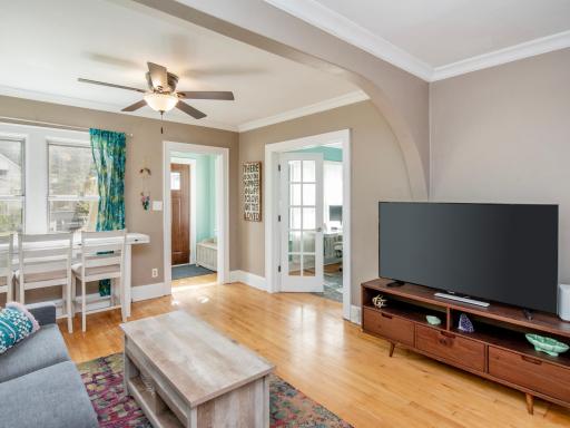 1055 Virginia Street, Saint Paul, MN 55117