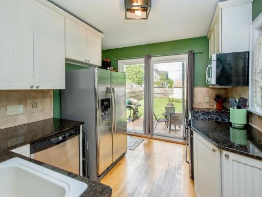 1055 Virginia Street, Saint Paul, MN 55117