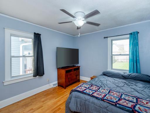 1055 Virginia Street, Saint Paul, MN 55117