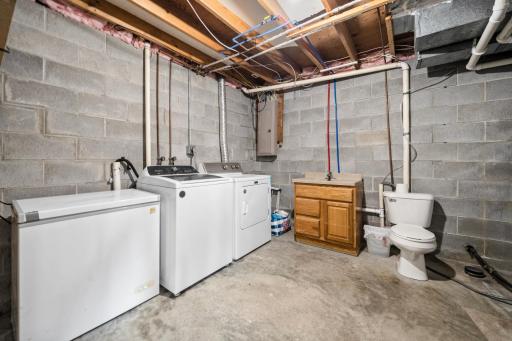 537 Birchwood Road NW, Alexandria, MN 56308