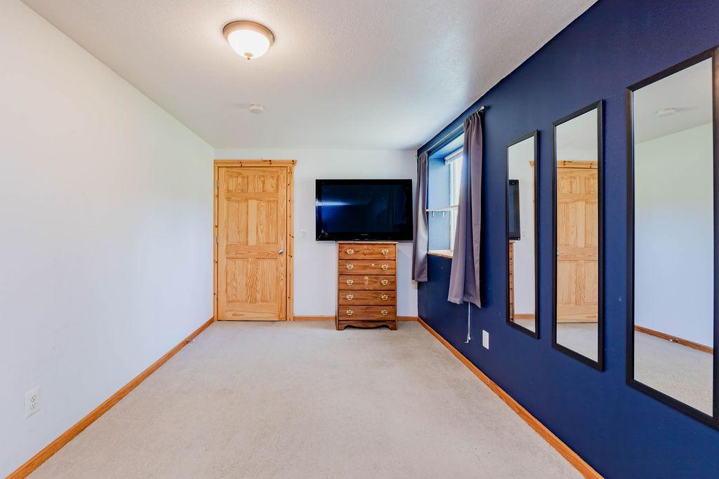 Bed 6 Basement