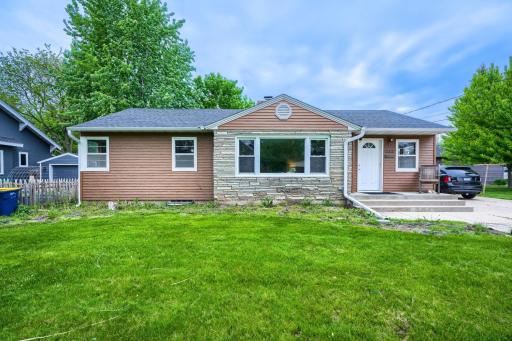 212 Woodley Street W, Northfield, MN 55057