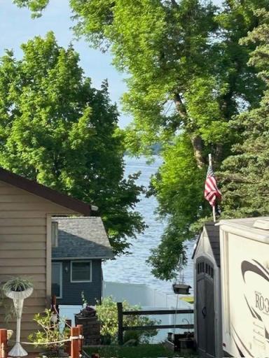 6271 French Lake Path, Faribault, MN 55021