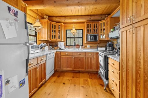 4639 Sand Lake Road, Moose Lake, MN 55767