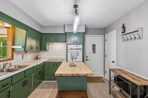 16652 Ingersoll Avenue N, Hugo, MN 55038