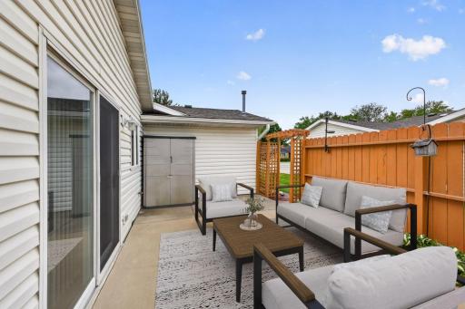 2031 Pinewood Road SE, Rochester, MN 55904