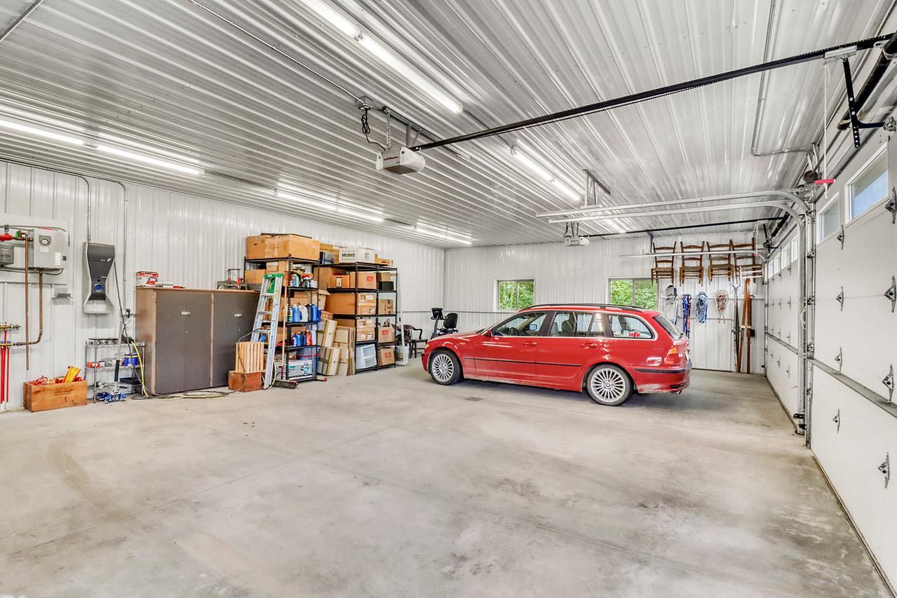 Shed_interior1_0-1280.JPG