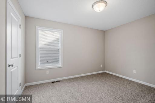 2734 Ivy Avenue NE, Saint Michael, MN 55376