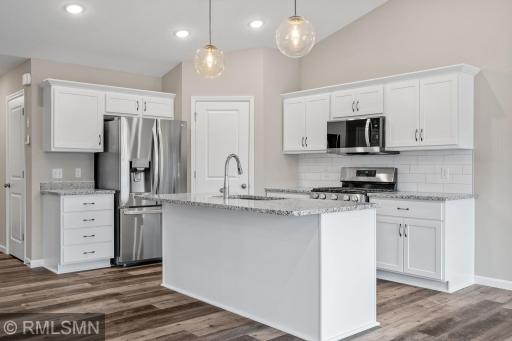 2734 Ivy Avenue NE, Saint Michael, MN 55376