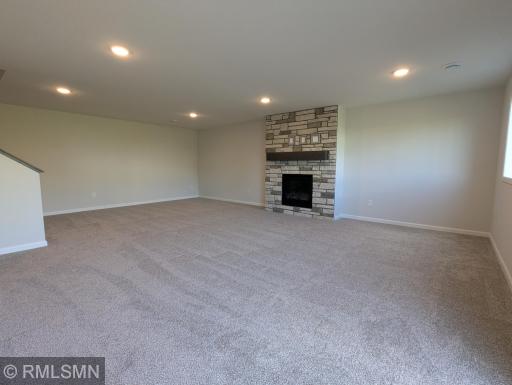 2734 Ivy Avenue NE, Saint Michael, MN 55376