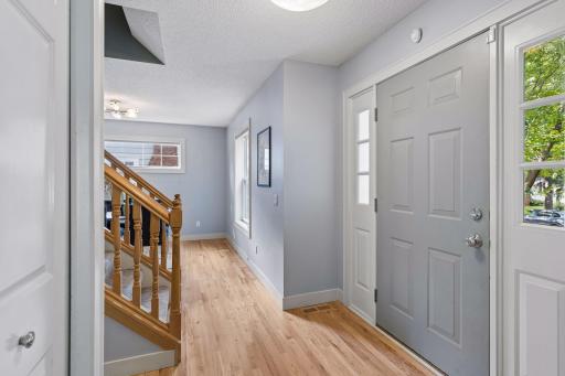1918 Berkeley Avenue, Saint Paul, MN 55105