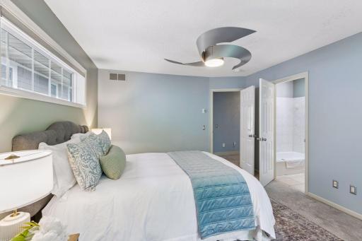 1918 Berkeley Avenue, Saint Paul, MN 55105