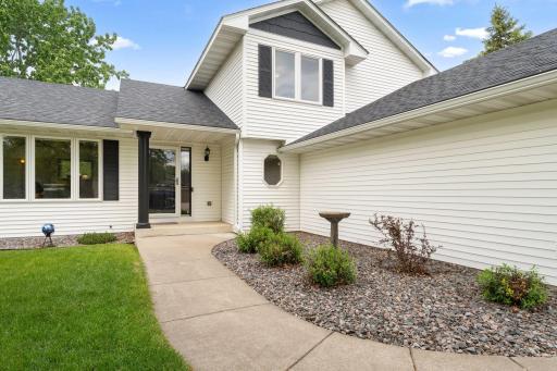 4317 143rd Street W, Rosemount, MN 55068
