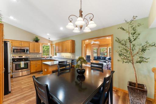 4317 143rd Street W, Rosemount, MN 55068